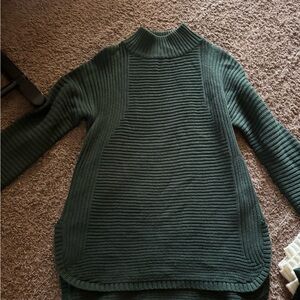 Women's Green Ribbed Sweater